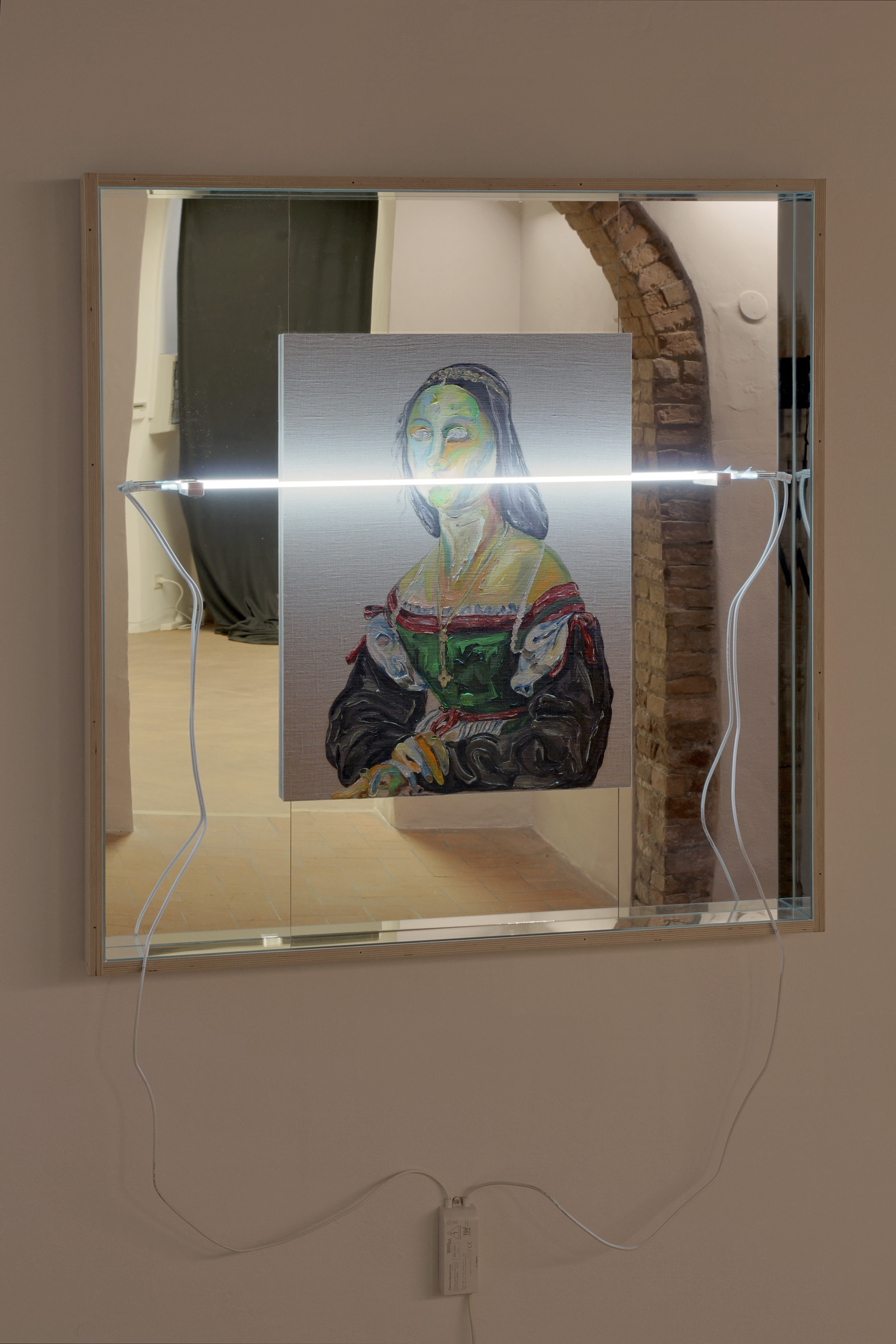 Matteo Fato, Senza titolo (1507 - 2015), 2015 olio su lino foderato su tavola, neon / oil on linen lined on wood, neon, (48 x 64 cm), cornice in multistrato e specchio /  frame in plywood and mirror dimensione totale / total size, 88 x 104 cm